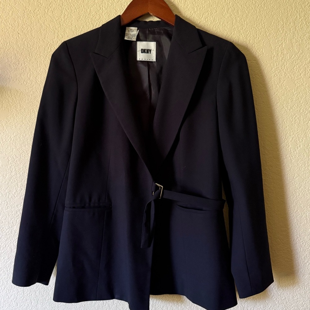 DKNY Wool Women's Black Blazer with Belted Waist